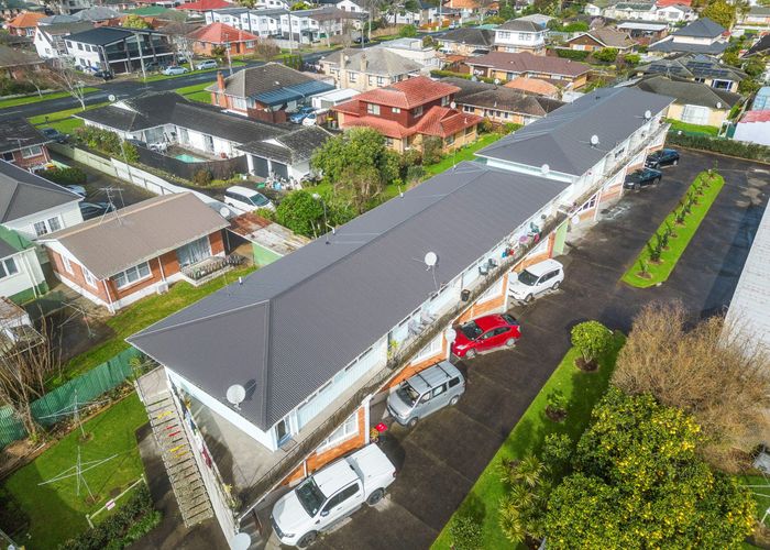  at 15/243A St George Street, Papatoetoe, Manukau City, Auckland