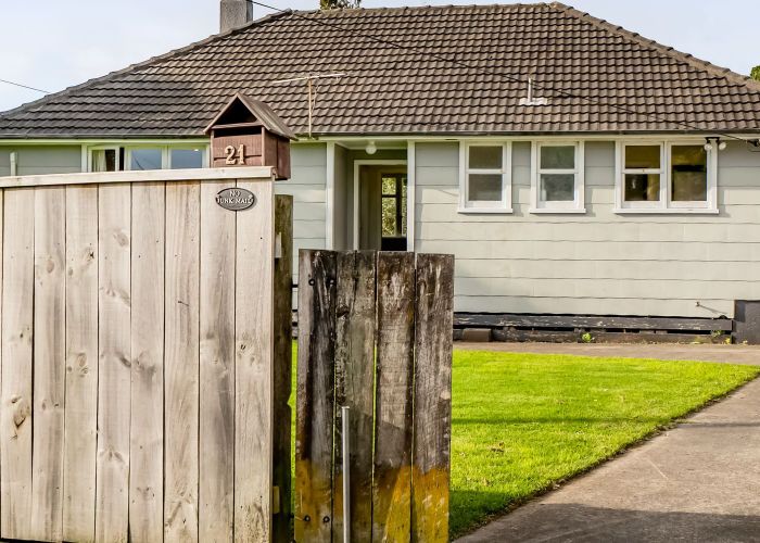  at 21 Miro Street, Merrilands, New Plymouth, Taranaki