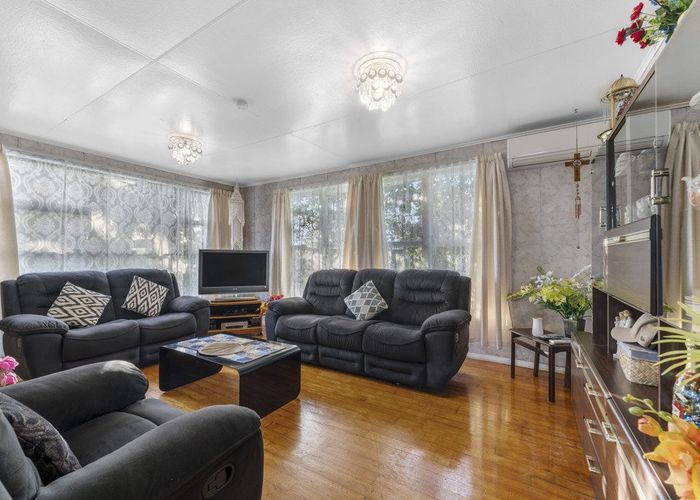  at 46 Caravelle Close, Mangere, Manukau City, Auckland