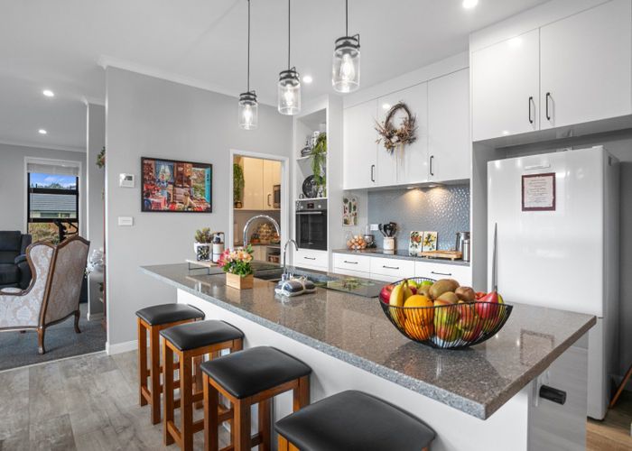  at 5 Layla Place, Katikati, Katikati