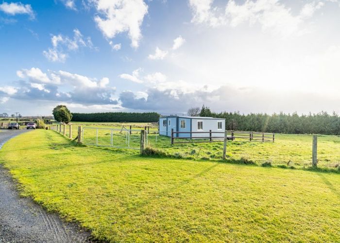  at 24 Middleton Street, Thornbury, Riverton/Aparima