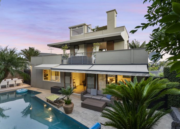  at 27A Peter Terrace, Castor Bay, North Shore City, Auckland