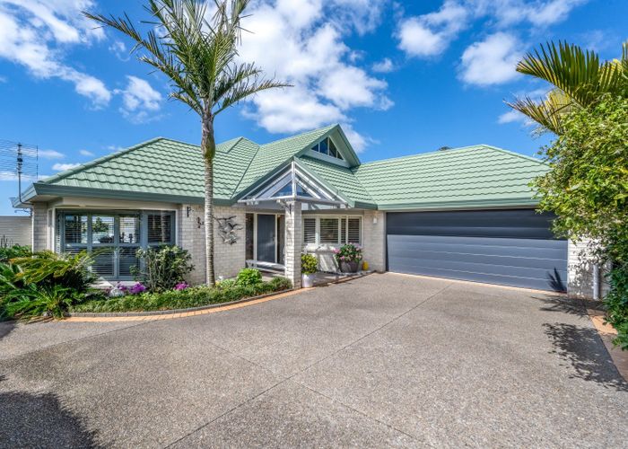  at 44 Cook Street, Howick, Manukau City, Auckland