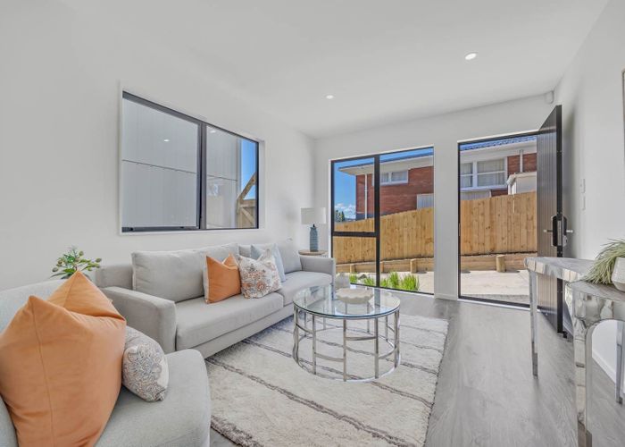  at 9 Larne Avenue, Pakuranga Heights, Manukau City, Auckland