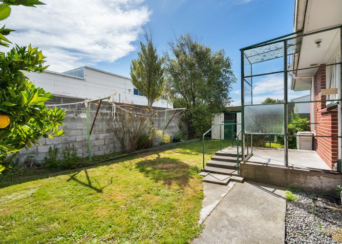  at 4/21 Newnham Terrace, Upper Riccarton, Christchurch City, Canterbury