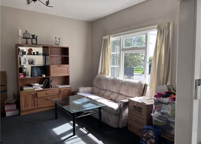  at 6 Marcroft Street, Woolston, Christchurch