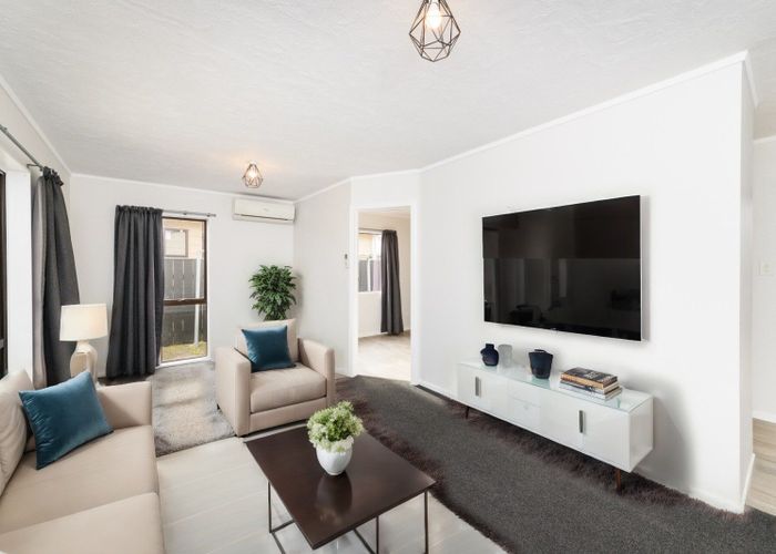  at 27 McLeavey Drive, Kelvin Grove, Palmerston North