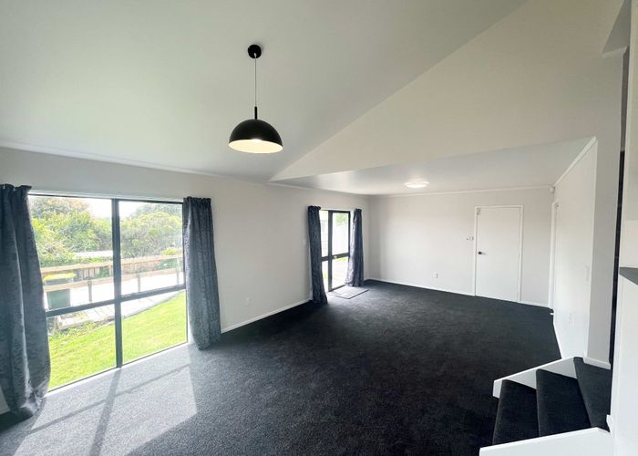 at 16B Ebony Place, Royal Heights, Waitakere City, Auckland