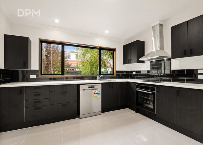  at 2/217 Musselburgh Rise, Andersons Bay, Dunedin, Otago