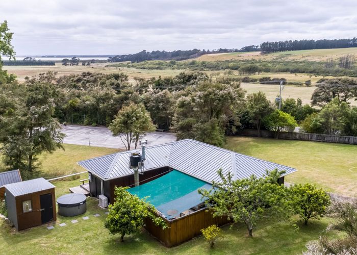  at 2760 Western Lake Road, Western Lake, Featherston