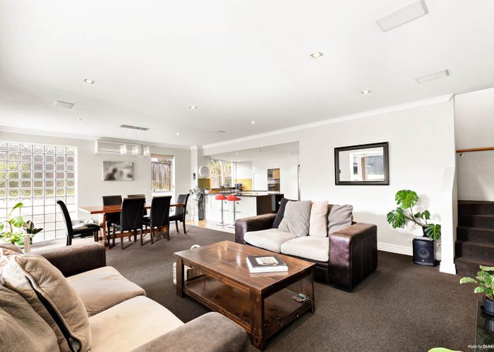  at 8A Oteha Valley Road, Northcross, Auckland