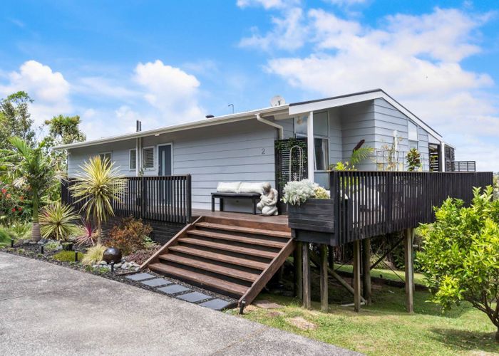 at 2 Captains Close, Torbay, North Shore City, Auckland