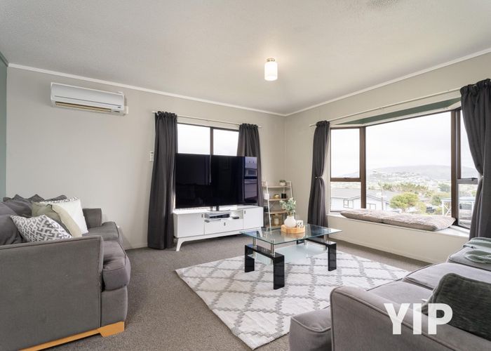  at 8 Woodridge Drive, Woodridge, Wellington