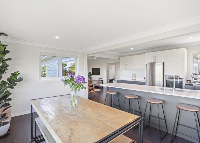  at 296 Hillsborough Road, Hillsborough, Auckland
