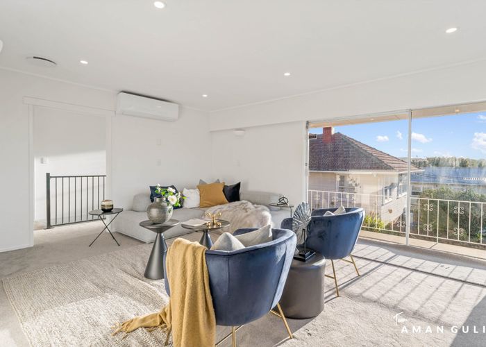  at 16 Kay Drive, Blockhouse Bay, Auckland