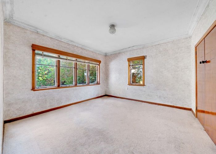  at 21 Vine Street, Mangere East, Manukau City, Auckland