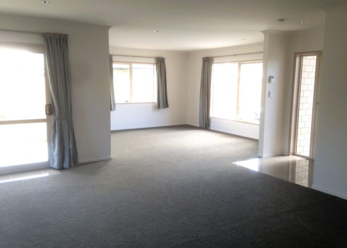  at 2 Derwent Place, Flagstaff, Hamilton, Waikato