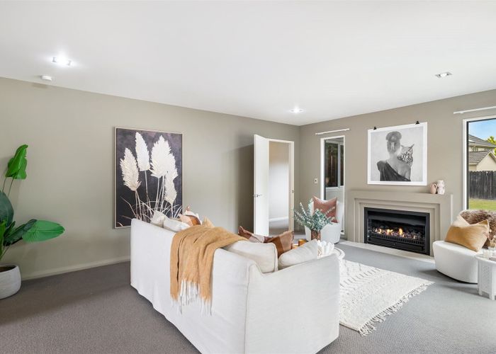  at 4 Ada Place, Lake Hayes, Lake Hayes