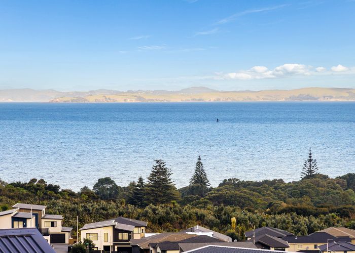  at 218 Vaughans Road, Long Bay, North Shore City, Auckland