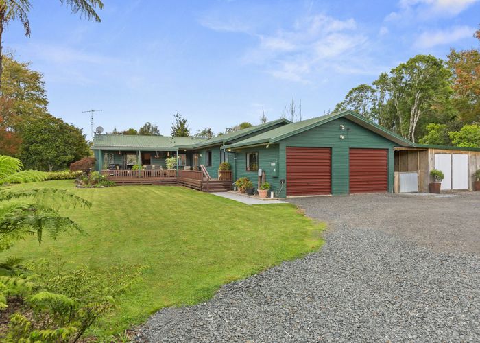 at 8 Totara Grove, Waitetuna