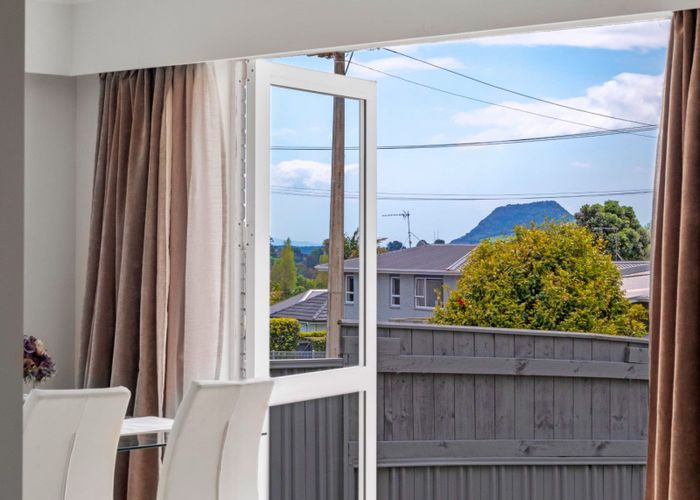  at 2 Bellevue Road, Brookfield, Tauranga