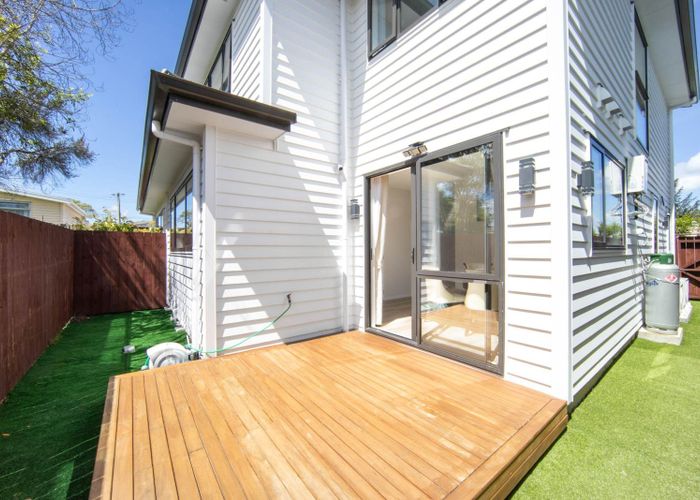  at 6/684 Te Atatu Road, Te Atatu Peninsula, Waitakere City, Auckland