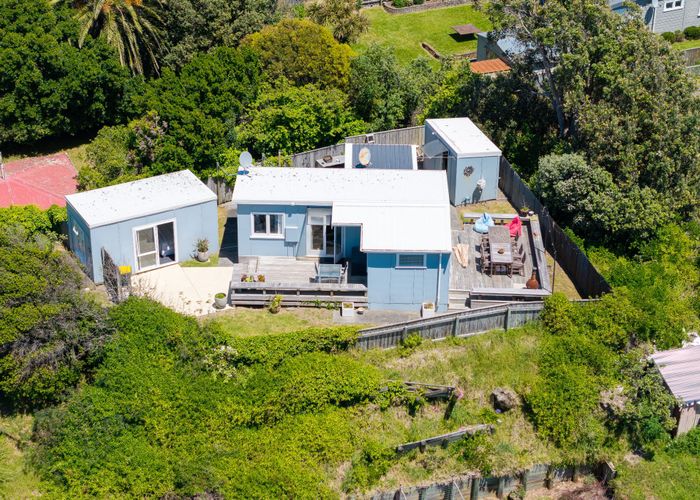  at 143 Kahukura Avenue, Waitarere Beach, Horowhenua, Manawatu / Whanganui