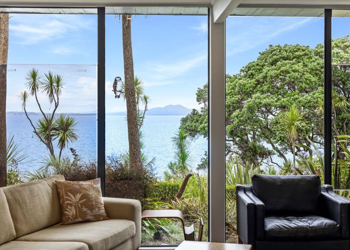  at 75 Cliff Road, Torbay, North Shore City, Auckland