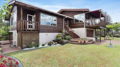  at 22 Moorgreen Heights, Torbay, Auckland