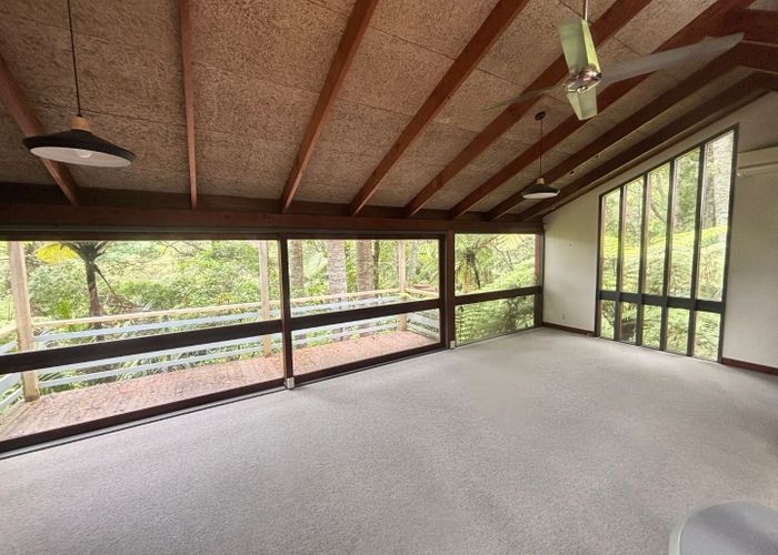  at 52 Park Hill Road, Birkenhead, North Shore City, Auckland