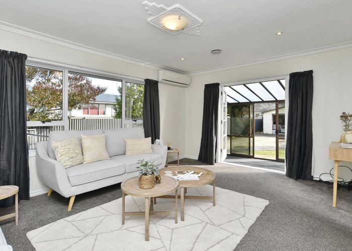  at 85 Stanbury Avenue, Somerfield, Christchurch