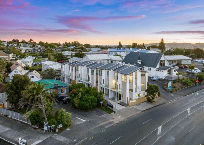  at 1286E New North Road, Avondale, Auckland