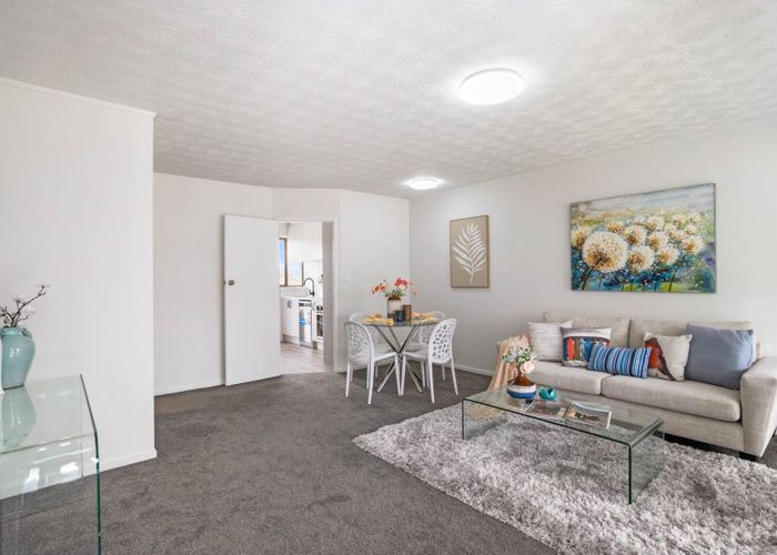  at 2/67A Roberton Road, Avondale, Auckland City, Auckland