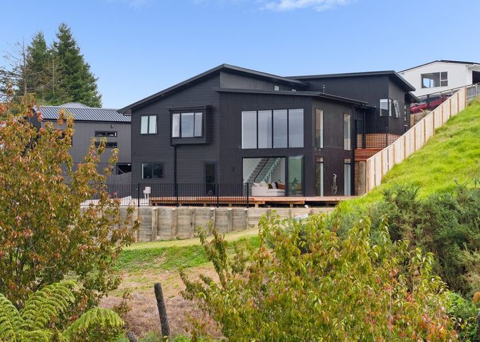  at 11 Lily Way, Pyes Pa, Tauranga, Bay Of Plenty