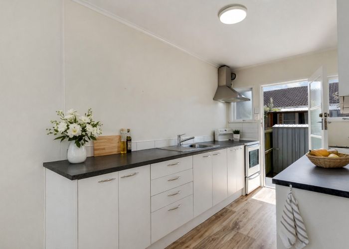  at 27C Alexander Avenue, Papatoetoe, Manukau City, Auckland