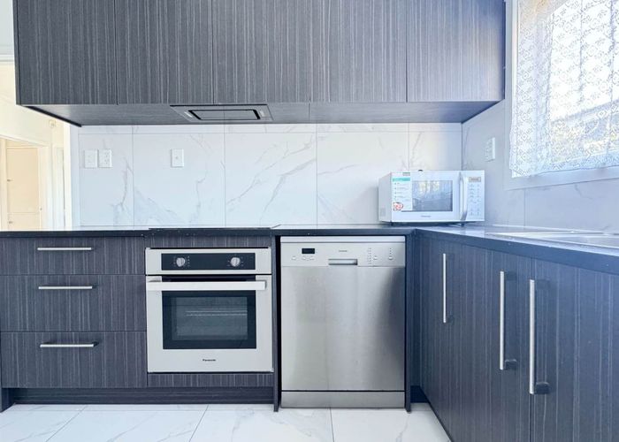  at 40A Combes Road, Remuera, Auckland