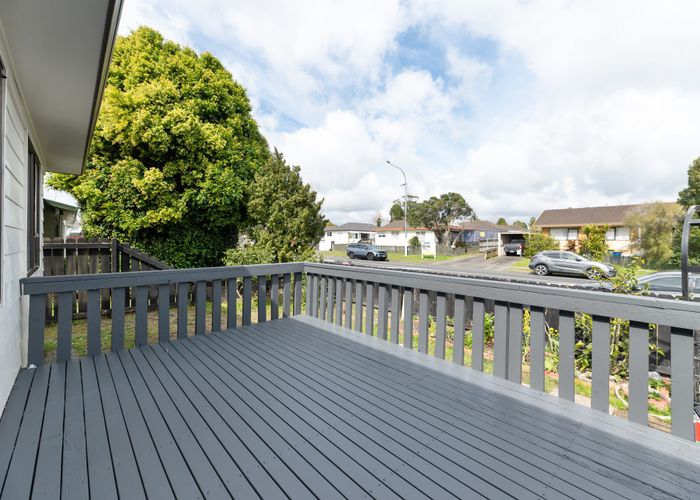 at 1/217 Waitemata Drive, Ranui, Waitakere City, Auckland