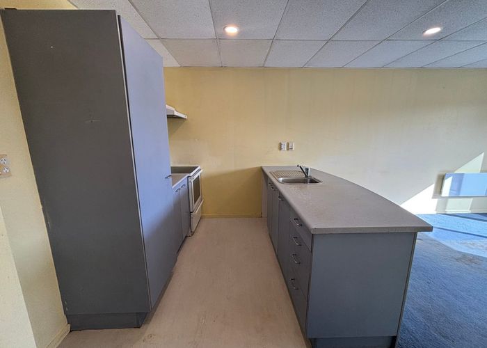  at 2/14 Airborne Road, Albany, North Shore City, Auckland