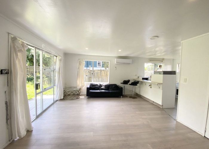  at 12 Liddell Street, Hillcrest, Auckland