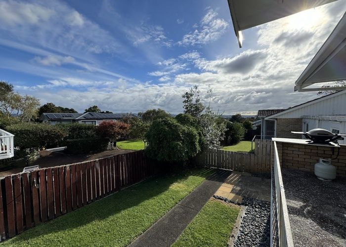  at 2/10 La Veta Avenue, Mount Albert, Auckland City, Auckland