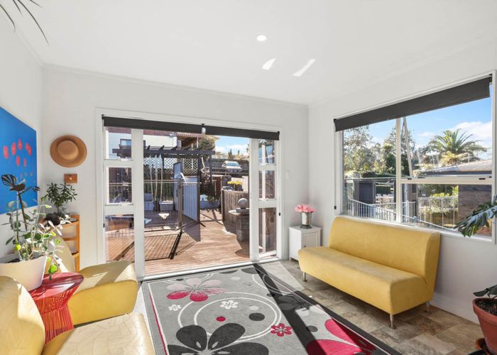 at 18 Nui Mana Place, Te Atatu South, Waitakere City, Auckland