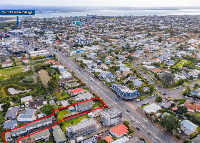  at 1,2,3/1038 Great North Road, Point Chevalier, Auckland City, Auckland
