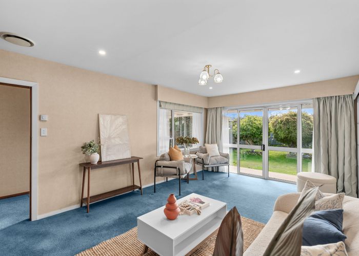  at 10 Ron Place, Bishopdale, Christchurch City, Canterbury