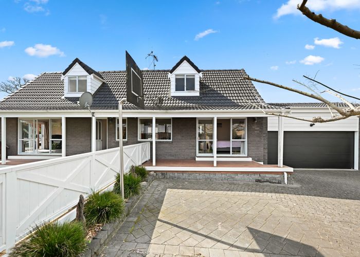  at 15 Woodland Drive, Flagstaff, Hamilton, Waikato