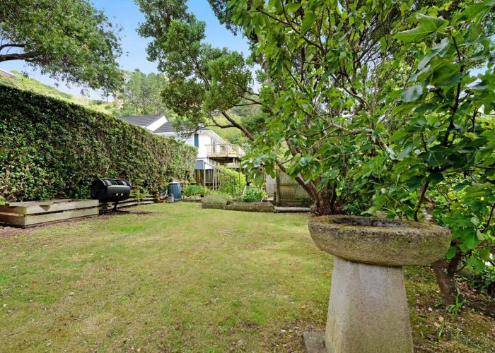  at 4 Bishops Glen, Tawa, Wellington