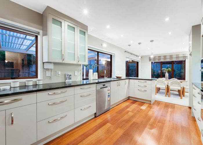  at 19 Cornelian Crescent, Half Moon Bay, Manukau City, Auckland