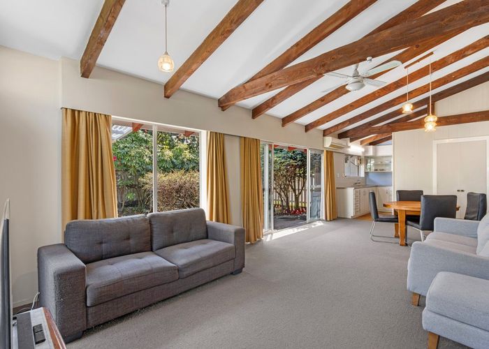 at 2/8 Witbrock Crescent, Burnside, Christchurch City, Canterbury