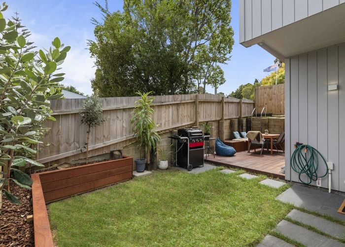  at 132A Stapleford Crescent, Browns Bay, North Shore City, Auckland