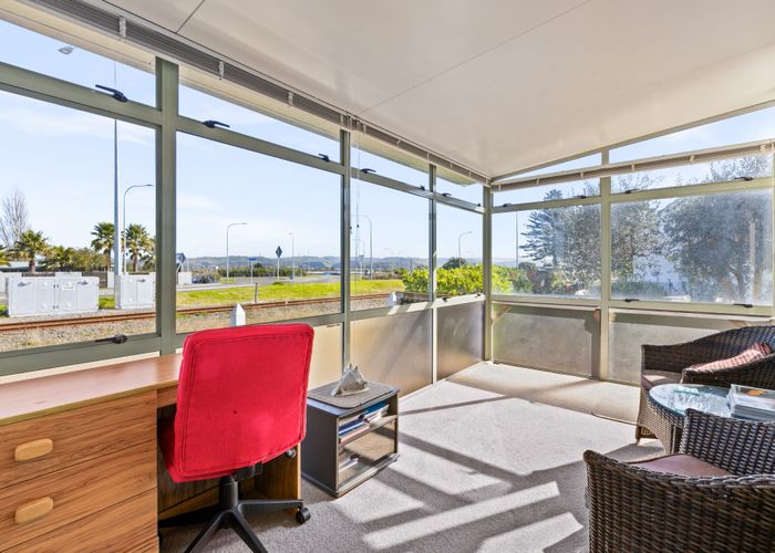  at 15/182 Charles Street, Westshore, Napier, Hawke's Bay