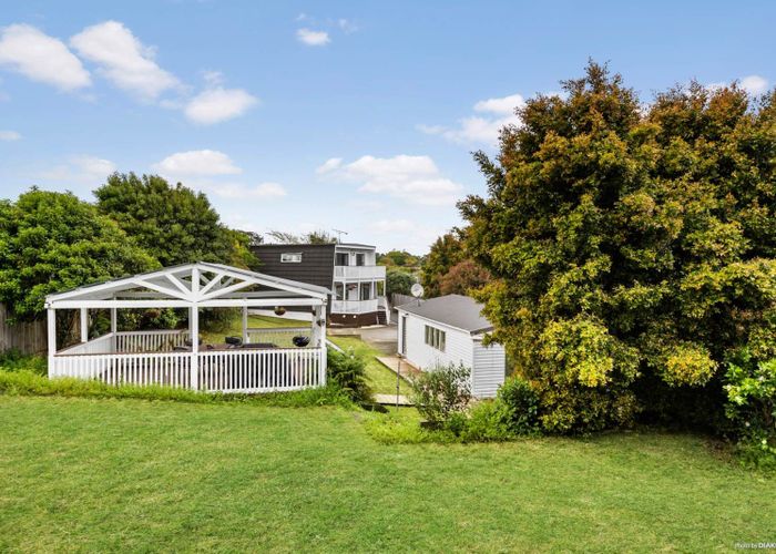  at 22 Fernleigh Avenue, Waiuku, Waiuku